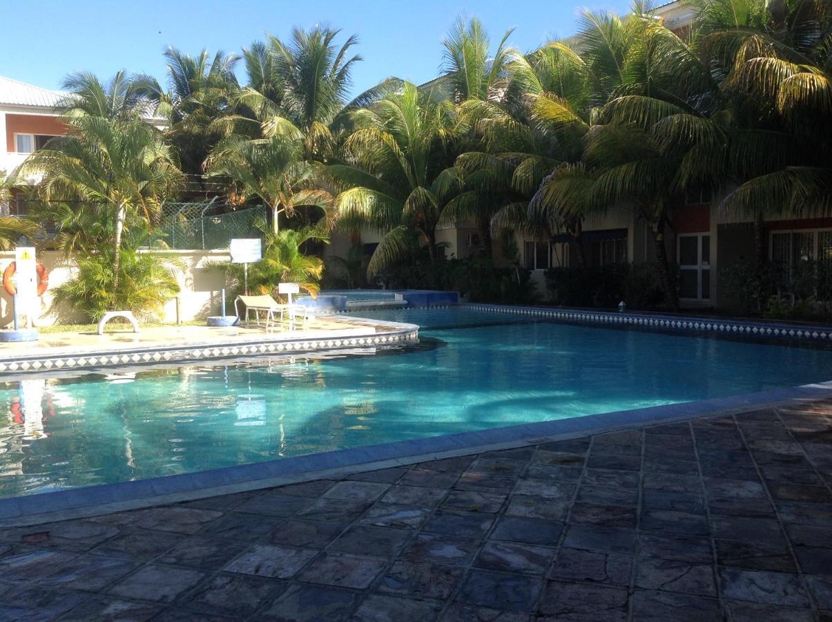 Lovely Apartment In Flic En Flac, Close To The Beach And All Amenities. Exteriör bild
