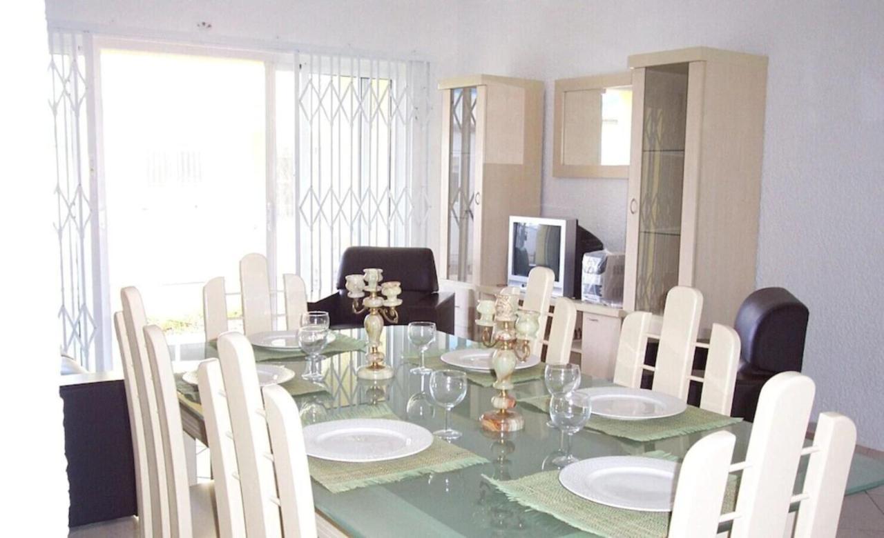 Lovely Apartment In Flic En Flac, Close To The Beach And All Amenities. Exteriör bild