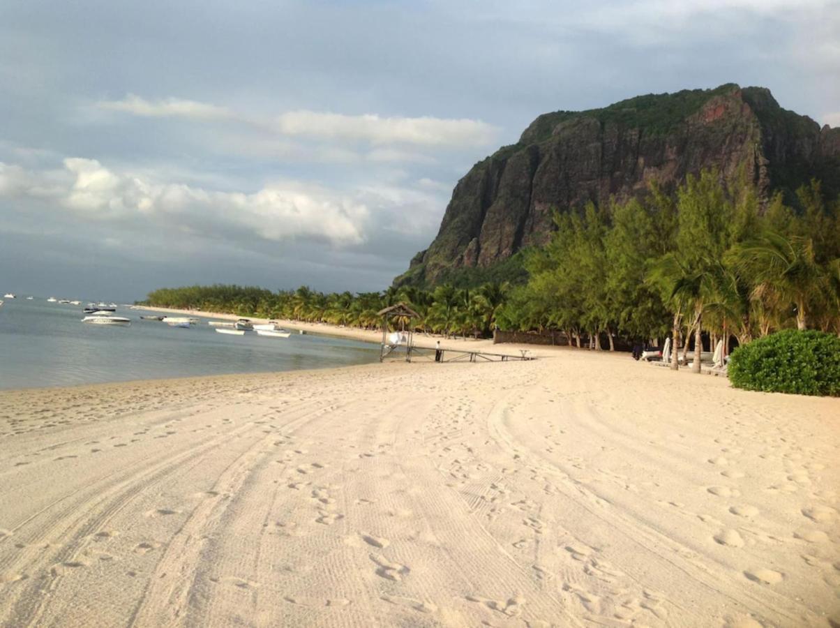 Lovely Apartment In Flic En Flac, Close To The Beach And All Amenities. Exteriör bild